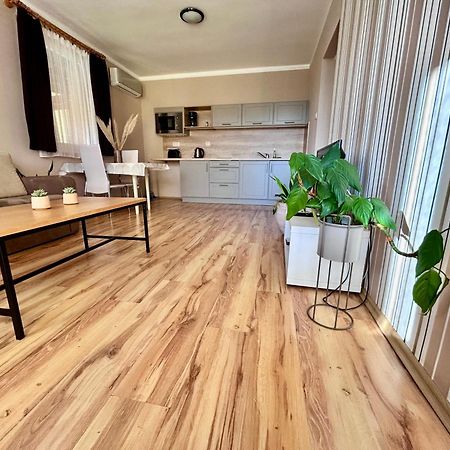 Nemes Apartmanhaz Hévíz Екстериор снимка