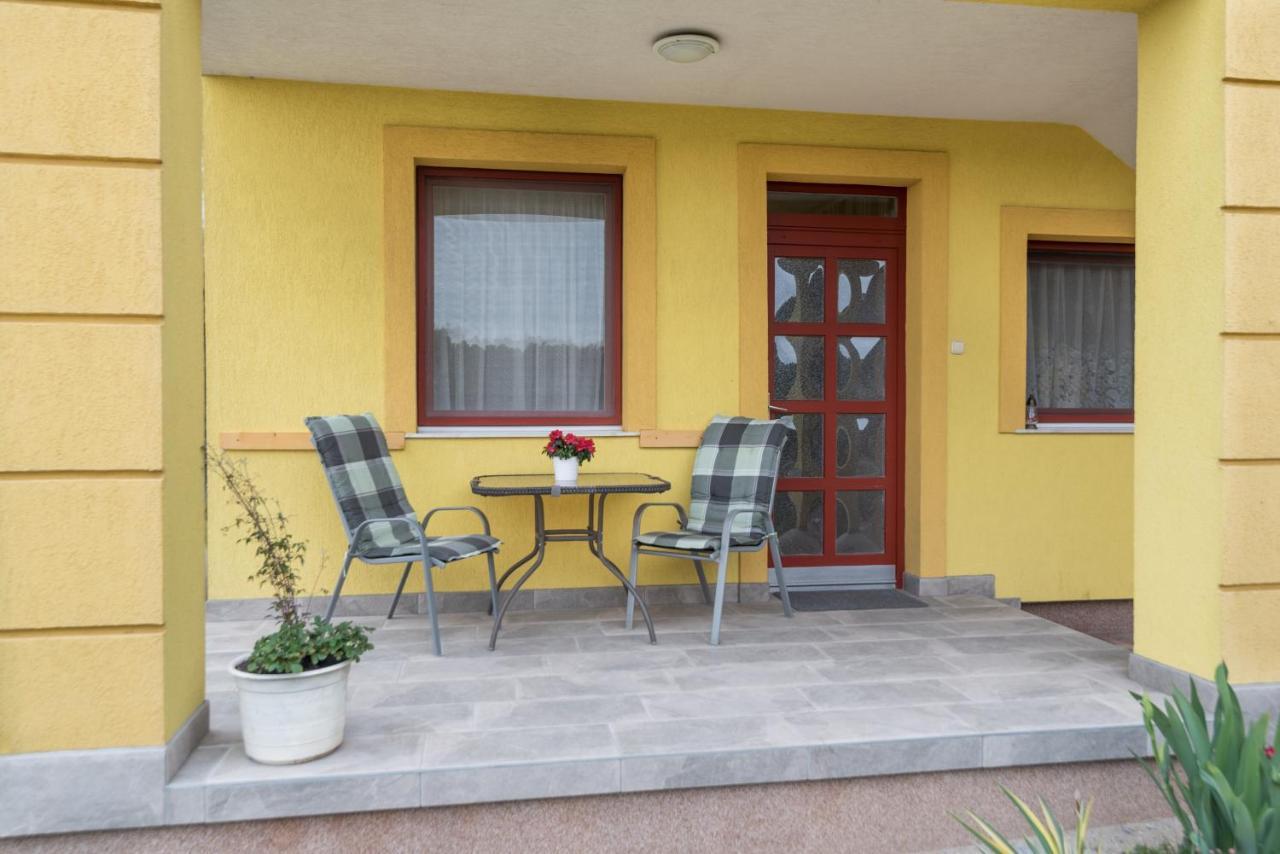 Nemes Apartmanhaz Hévíz Екстериор снимка