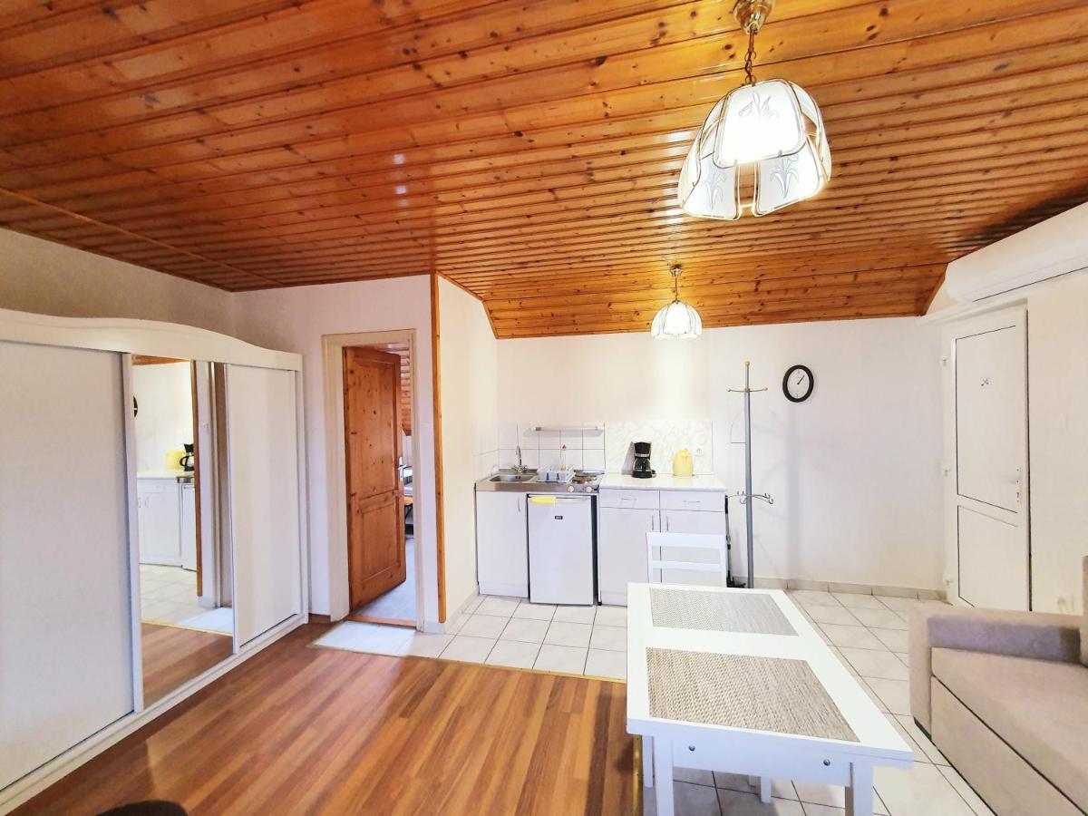 Nemes Apartmanhaz Hévíz Екстериор снимка