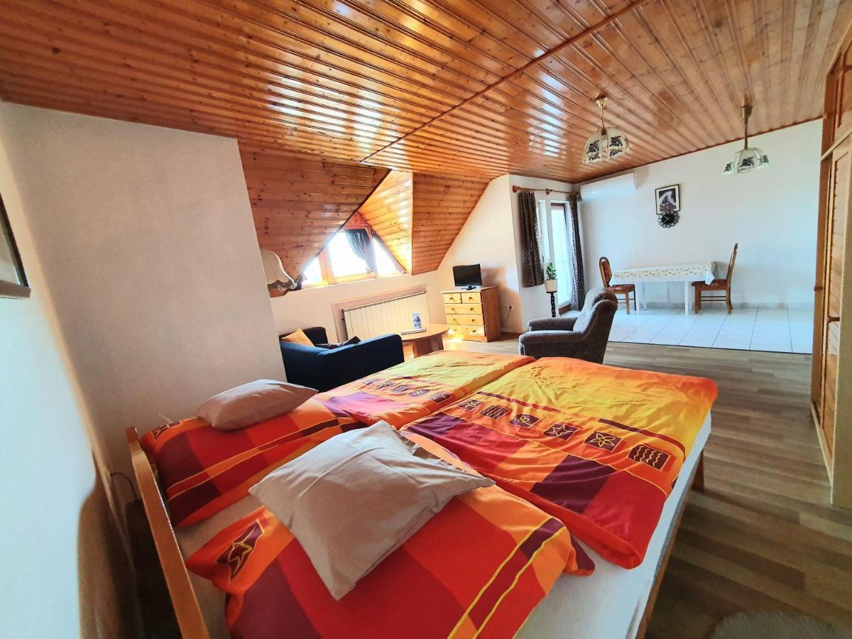 Nemes Apartmanhaz Hévíz Екстериор снимка